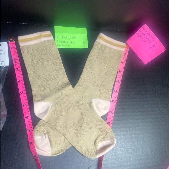 BNWT Nordstrom Treasure and Bond semi sheer metallic nude anklets socks - Picture 3 of 10